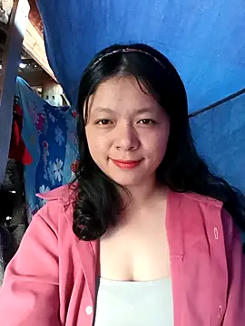 Snapshot of lisa-bae00 chatting on November 23, 2025, 12:21 am lisa-bae00 online show from November 23, 2025, 12:21 am