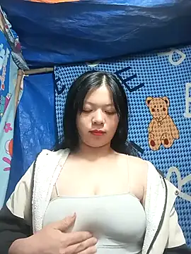 Snapshot of lisa-bae00 chatting on November 27, 2025, 10:34 pm lisa-bae00 online show from November 27, 2025, 10:34 pm