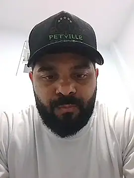 Sfdocom online show from December 1, 2025, 10:59 pm