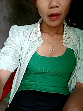 Snapshot of Bear_bear0 chatting on October 30, 2025, 3:30 am Bear bear0 online show from October 30, 2025, 3:30 am