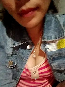 Snapshot of Bear_bear0 chatting on November 1, 2025, 12:40 pm Bear bear0 online show from November 1, 2025, 12:40 pm