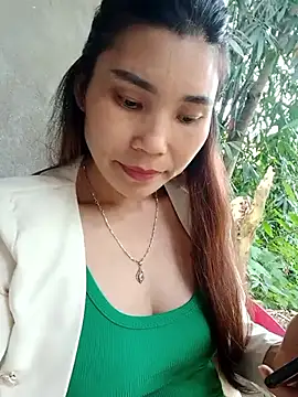 Snapshot of Bear_bear0 chatting on November 11, 2025, 3:06 am Bear bear0 online show from November 11, 2025, 3:06 am