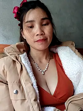 Snapshot of Bear_bear0 chatting on November 19, 2025, 6:13 am Bear bear0 online show from November 19, 2025, 6:13 am