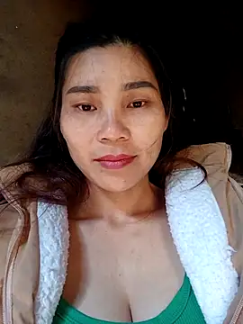 Snapshot of Bear_bear0 chatting on November 26, 2025, 3:29 am Bear bear0 online show from November 26, 2025, 3:29 am