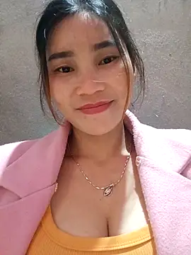 Snapshot of Bear_bear0 chatting on December 3, 2025, 4:20 am Bear bear0 online show from December 3, 2025, 4:20 am