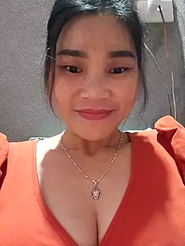 Snapshot of Bear_bear0 chatting on December 5, 2025, 1:14 am Bear bear0 online show from December 5, 2025, 1:14 am