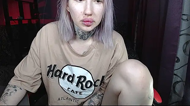 AuroraKeepFuck online show from December 14, 2025, 8:13 pm