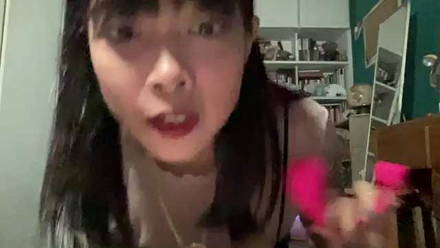 Snapshot of tw_tansan chatting on October 27, 2025, 1:59 pm tw tansan online show from October 27, 2025, 1:59 pm