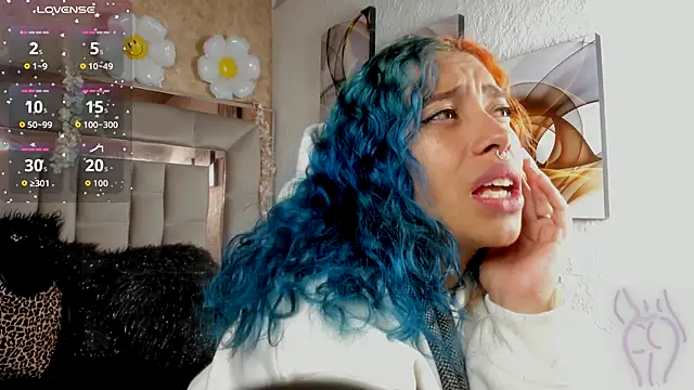 Cristall ravven online show from December 16, 2025, 12:48 am