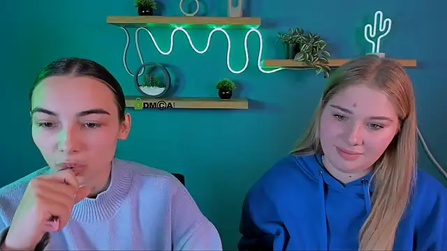 kira light   online show from October 22, 2025, 9:20 am