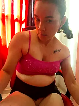 Snapshot of milica03 chatting on October 24, 2025, 12:45 pm milica03 online show from October 24, 2025, 12:45 pm