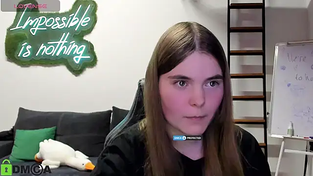 MiraaBloom online show from October 20, 2025, 3:23 pm