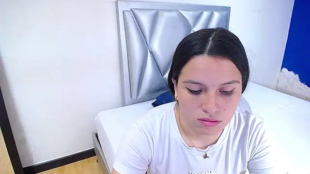 Snapshot of sexycum_dumpster chatting on November 14, 2025, 2:05 pm sexycum dumpster online show from November 14, 2025, 2:05 pm