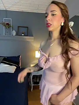 Snapshot of _missParis__ chatting on November 20, 2025, 7:57 pm missParis online show from November 20, 2025, 7:57 pm