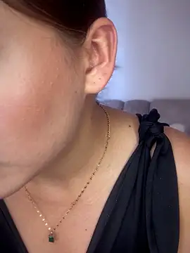 Talia Bonet online show from November 20, 2025, 6:51 pm