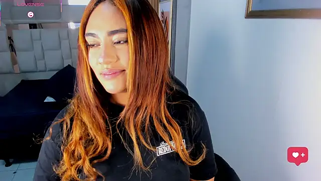 AnguelJones online show from November 17, 2025, 4:29 am