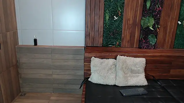 Lil James online show from November 13, 2025, 7:46 pm