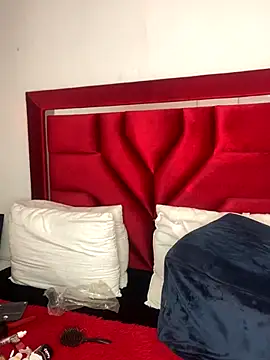 NataliaaMiller  online show from November 8, 2025, 12:38 pm