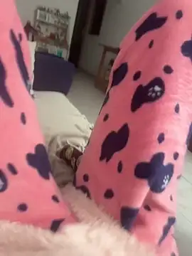 Snapshot of Rubia_divina7 chatting on October 29, 2025, 10:11 pm Rubia divina7 online show from October 29, 2025, 10:11 pm