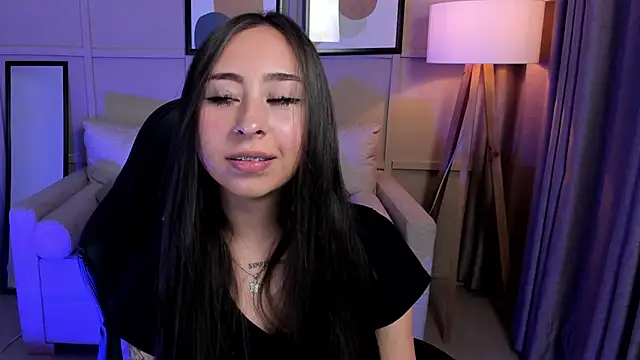 riley  reid online show from November 12, 2025, 10:09 pm