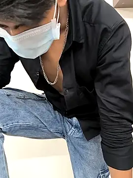 Snapshot of adi8210 chatting on November 12, 2025, 11:54 am adi8210 online show from November 12, 2025, 11:54 am