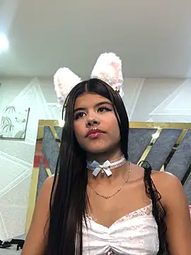 Sidney Brownn online show from November 25, 2025, 2:11 am