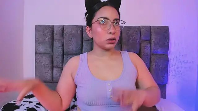 Snapshot of miah_storm chatting on November 5, 2025, 1:38 am miah storm online show from November 5, 2025, 1:38 am