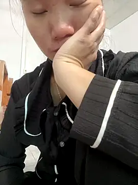 Snapshot of Irin_jo chatting on November 1, 2025, 2:24 am Irin jo online show from November 1, 2025, 2:24 am