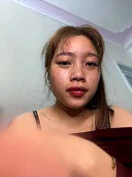 Snapshot of kitty-20x chatting on December 14, 2025, 1:05 pm kitty-20x online show from December 14, 2025, 1:05 pm