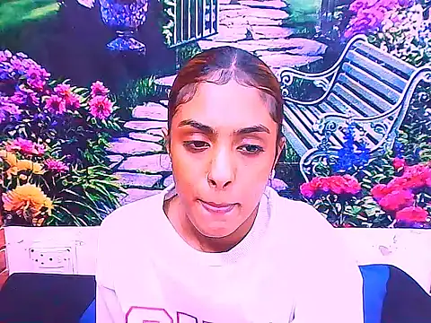 Snapshot of IndianPretty1 chatting on November 16, 2025, 5:13 am IndianPretty1 online show from November 16, 2025, 5:13 am