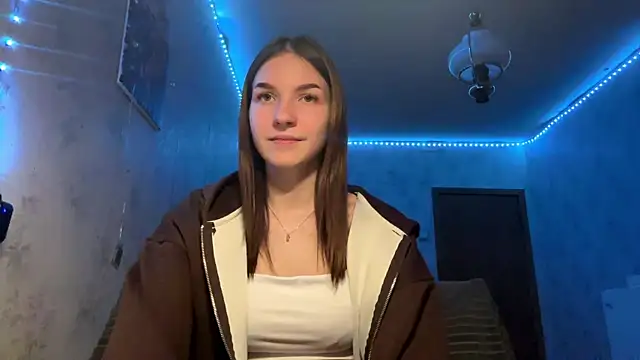 Snapshot of Beauty_miIa chatting on November 10, 2025, 4:39 pm Beauty miIa online show from November 10, 2025, 4:39 pm