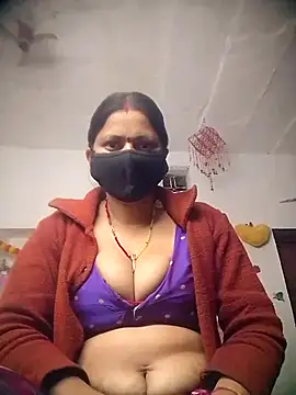 QRESABABY online show from November 14, 2025, 9:35 pm