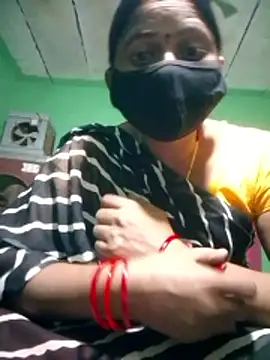 QRESABABY online show from November 28, 2025, 6:27 am