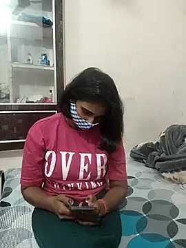 Snapshot of Rinki_hoty chatting on November 4, 2025, 3:49 am Rinki hoty online show from November 4, 2025, 3:49 am