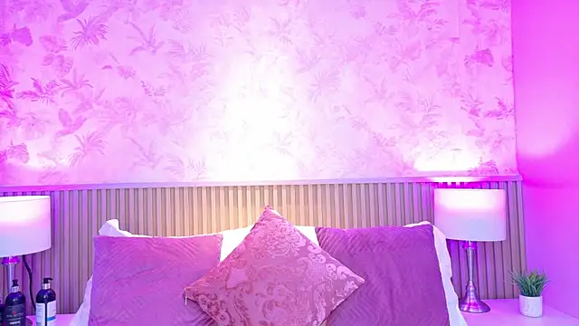 Snapshot of AdelineJhones chatting on October 31, 2025, 1:34 pm AdelineJhones online show from October 31, 2025, 1:34 pm