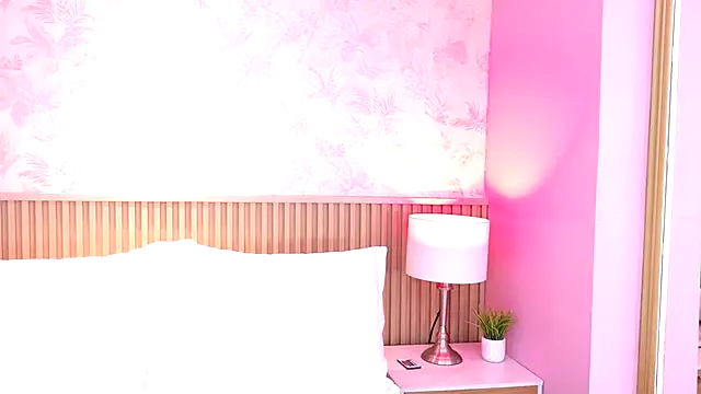 Snapshot of AdelineJhones chatting on November 11, 2025, 6:08 pm AdelineJhones online show from November 11, 2025, 6:08 pm