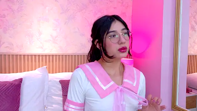 Snapshot of AdelineJhones chatting on November 26, 2025, 3:02 pm AdelineJhones online show from November 26, 2025, 3:02 pm