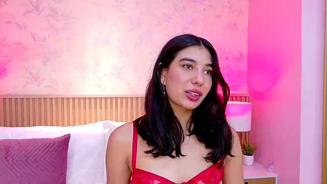 Snapshot of AdelineJhones chatting on November 28, 2025, 3:58 pm AdelineJhones online show from November 28, 2025, 3:58 pm