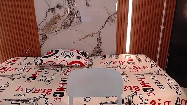 Snapshot of rosselyn_ chatting on December 4, 2025, 7:55 pm rosselyn online show from December 4, 2025, 7:55 pm