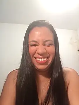 Snapshot of LeilaTaylor chatting on November 4, 2025, 6:18 pm LeilaTaylor online show from November 4, 2025, 6:18 pm