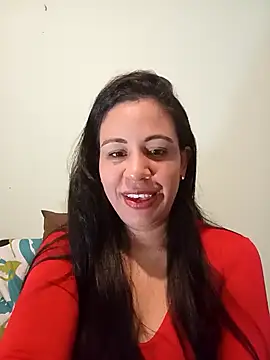 Snapshot of LeilaTaylor chatting on November 10, 2025, 12:59 pm LeilaTaylor online show from November 10, 2025, 12:59 pm