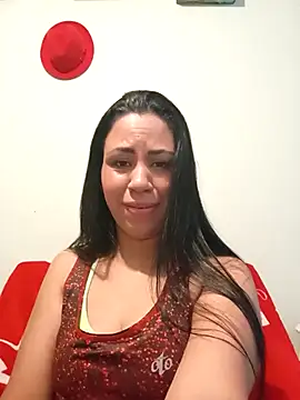 Snapshot of LeilaTaylor chatting on December 2, 2025, 2:34 pm LeilaTaylor online show from December 2, 2025, 2:34 pm