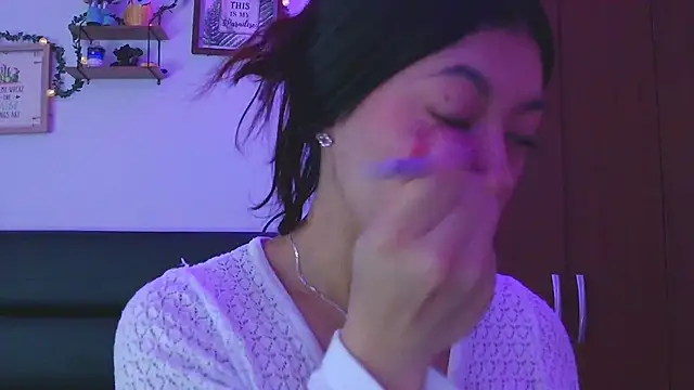 LissyM online show from December 14, 2025, 8:02 pm