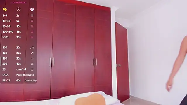  Anastasia 28 online show from December 17, 2025, 7:09 pm