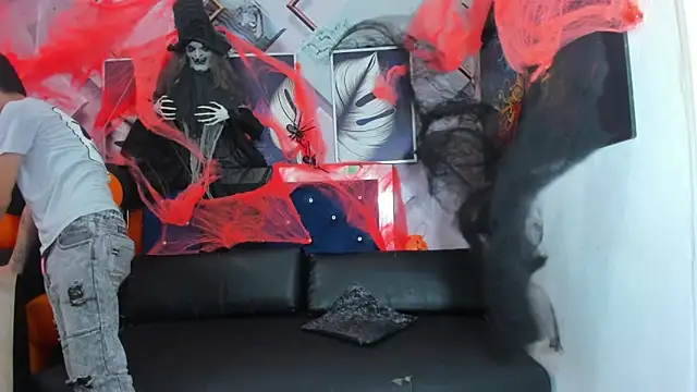 Snapshot of Room_boys_hot chatting on November 1, 2025, 3:14 pm Room boys hot online show from November 1, 2025, 3:14 pm