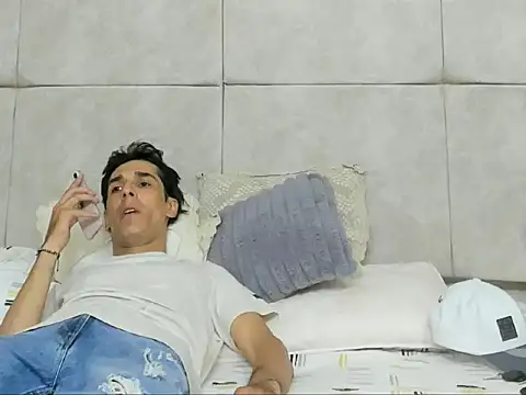 jupiter 333 online show from November 13, 2025, 7:46 pm