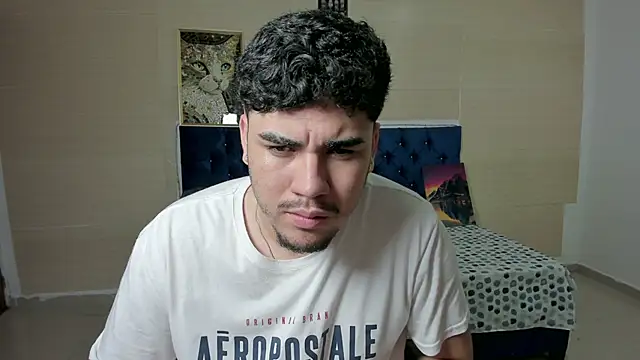 Snapshot of master_dante_1 chatting on October 31, 2025, 4:24 am master dante 1 online show from October 31, 2025, 4:24 am