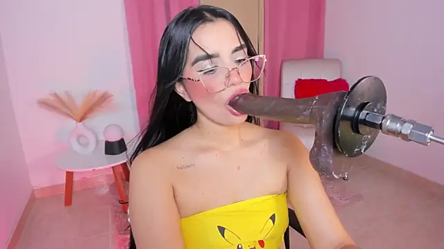 Snapshot of laana_foxx chatting on November 7, 2025, 3:28 am laana foxx online show from November 7, 2025, 3:28 am