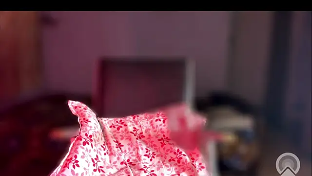 Snapshot of GiggleNGrind chatting on November 13, 2025, 9:36 pm GiggleNGrind online show from November 13, 2025, 9:36 pm