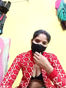 Snapshot of Shreya-750 chatting on November 11, 2025, 5:02 pm Shreya-750 online show from November 11, 2025, 5:02 pm